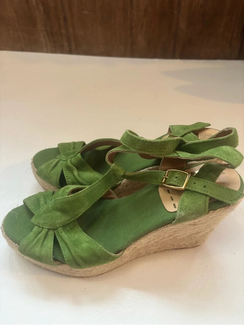 Kanna Anthropologie green suede wedge espadrille sandals 38